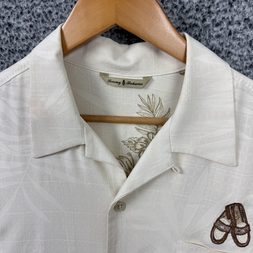 Tommy Bahama Shirt Mens Large White Floral Short Sleeve Button Up Hawaiian - Picture 2 of 15